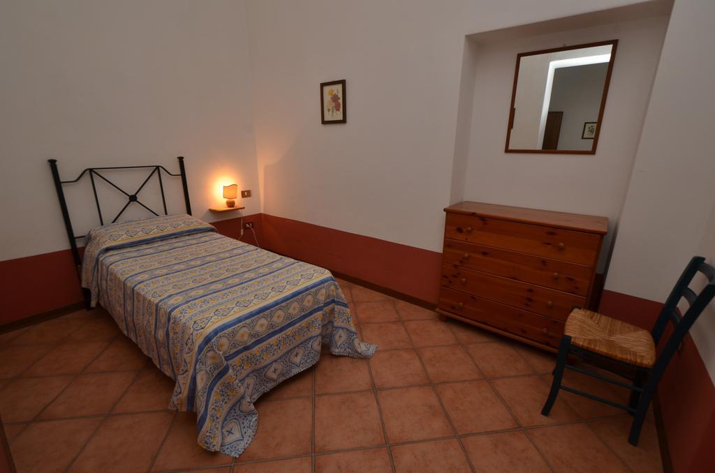 Azienda Agrituristica Allumiere Villa Campiglia Marittima Rum bild