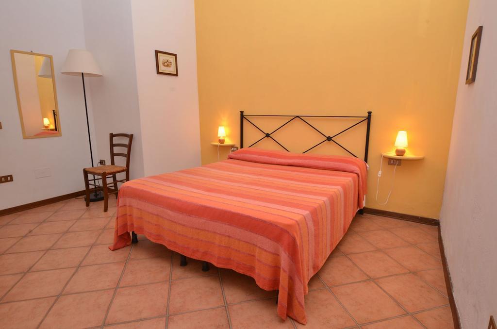 Azienda Agrituristica Allumiere Villa Campiglia Marittima Rum bild